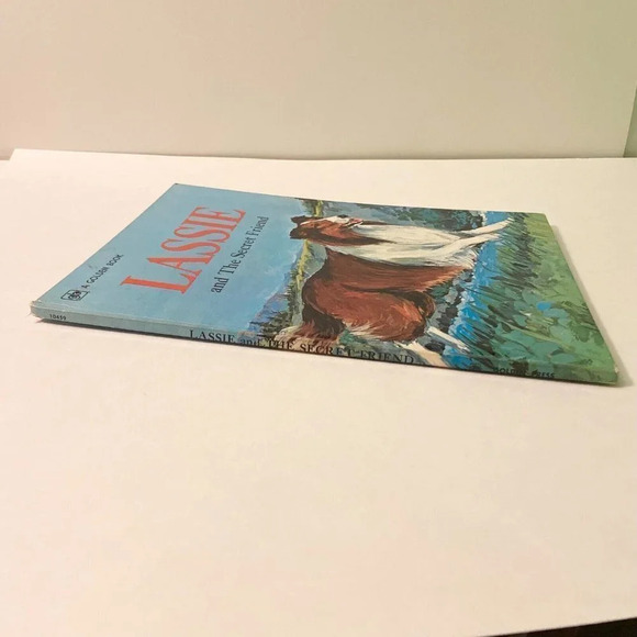 Vintage 1973 Lassie And the Secret Friend A Golden Book  by Kennon Graham - Picture 3 of 16